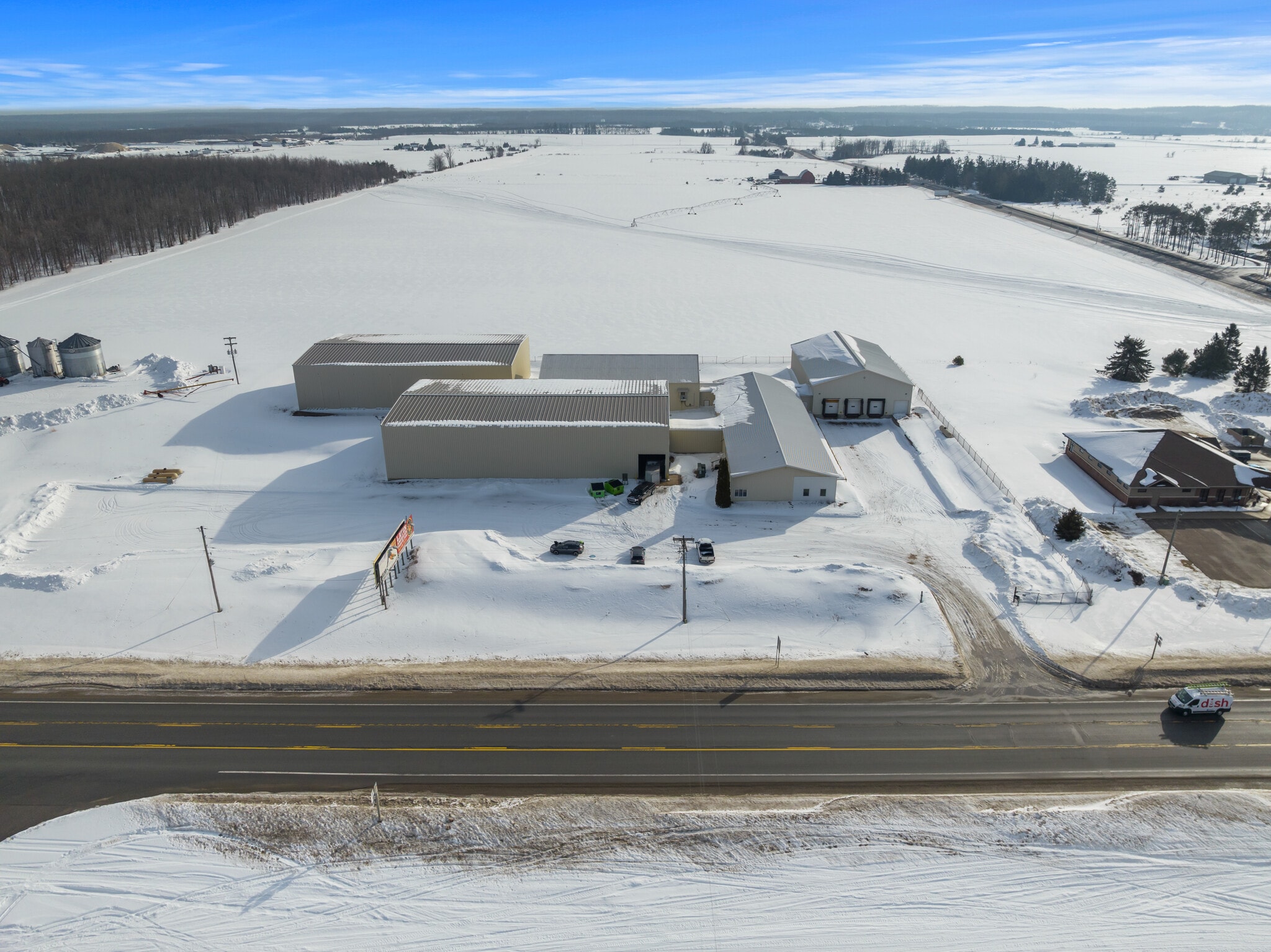 2616 N US Highway 131, Elmira, MI for sale Primary Photo- Image 1 of 86