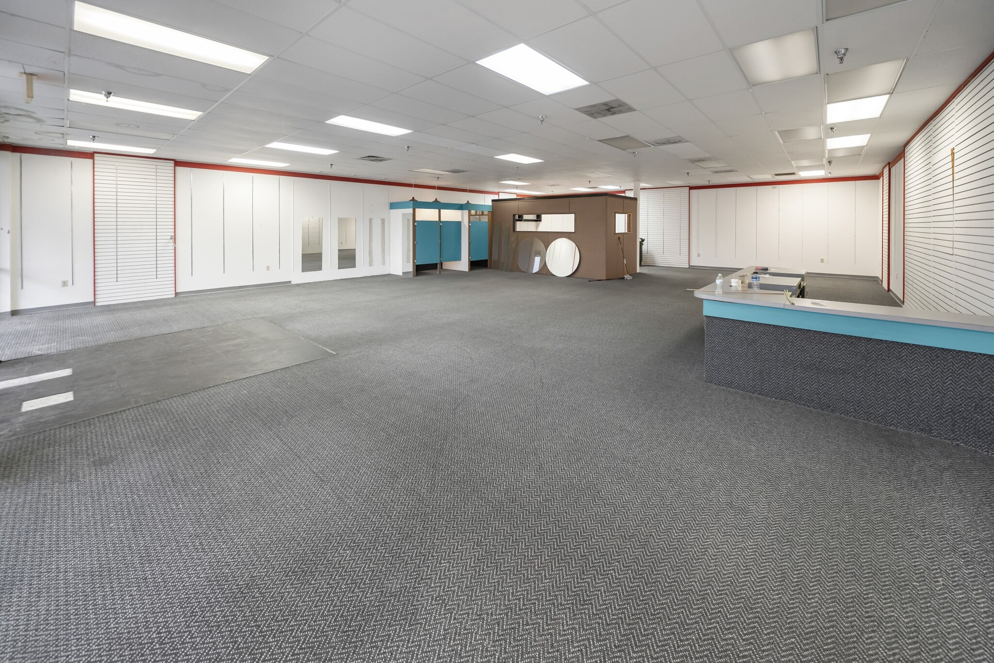 2310-2318 Highway 45, Columbus, MS for lease Interior Photo- Image 1 of 8