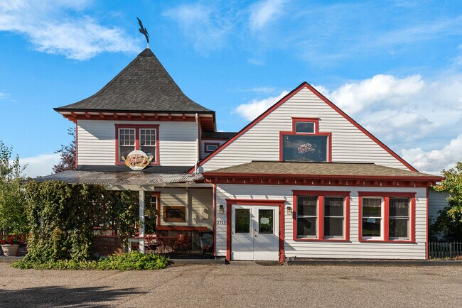 More details for 2711 W College St, Bozeman, MT - Retail for Sale