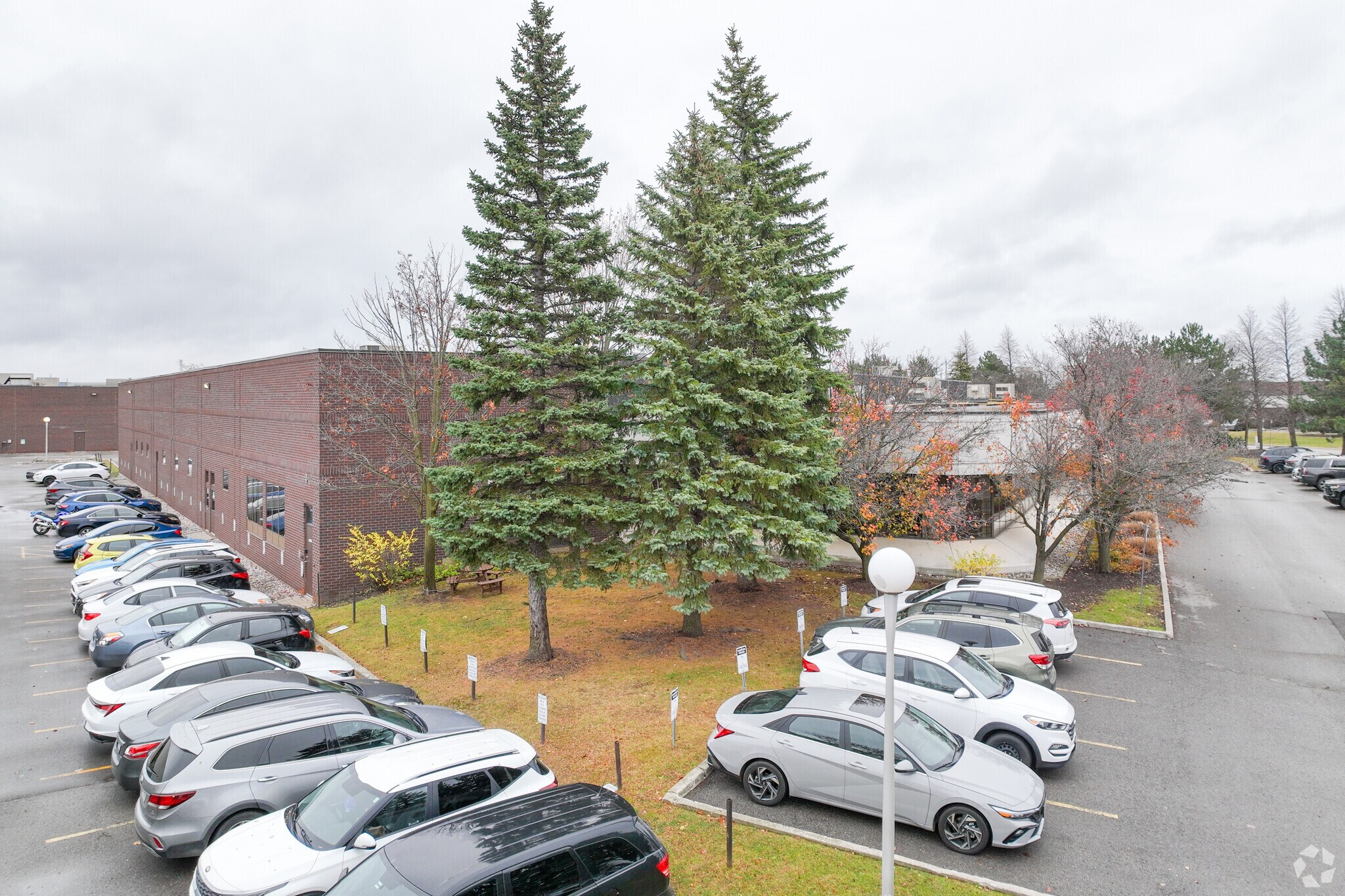 380 Bentley St, Markham, ON for sale Primary Photo- Image 1 of 1