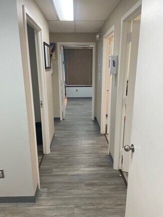Plus de détails pour 7610 Carroll Ave, Takoma Park, MD - Bureau à vendre