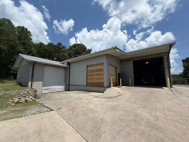 8431 Maynardville Pike, Knoxville, TN à vendre - Photo du bâtiment - Image 2 de 20
