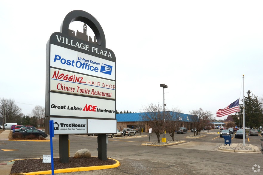 1101-1125 S Main St, Chelsea, MI for lease - Building Photo - Image 3 of 5