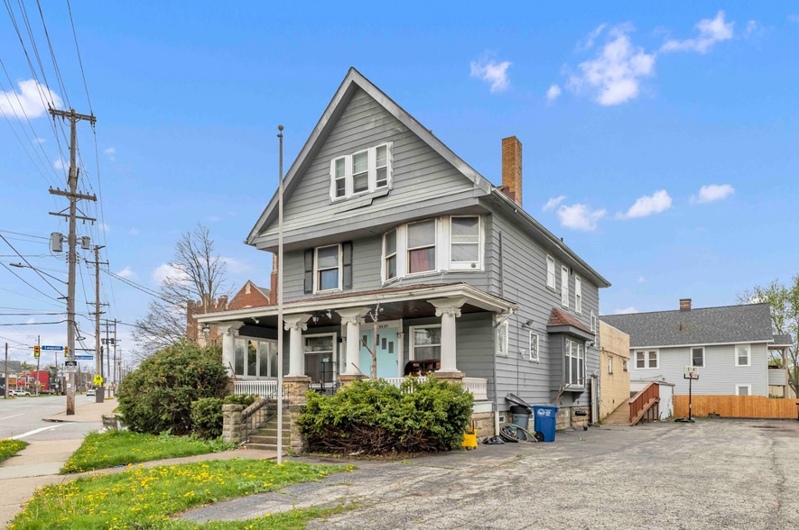 4438 Pearl Rd, Cleveland, OH for sale - Building Photo - Image 2 of 44