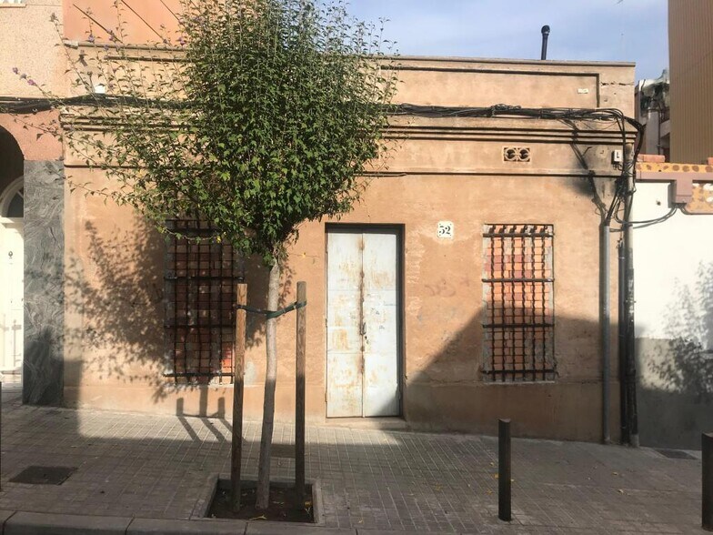Terrain dans Badalona, Barcelona à vendre - Photo principale - Image 1 de 5