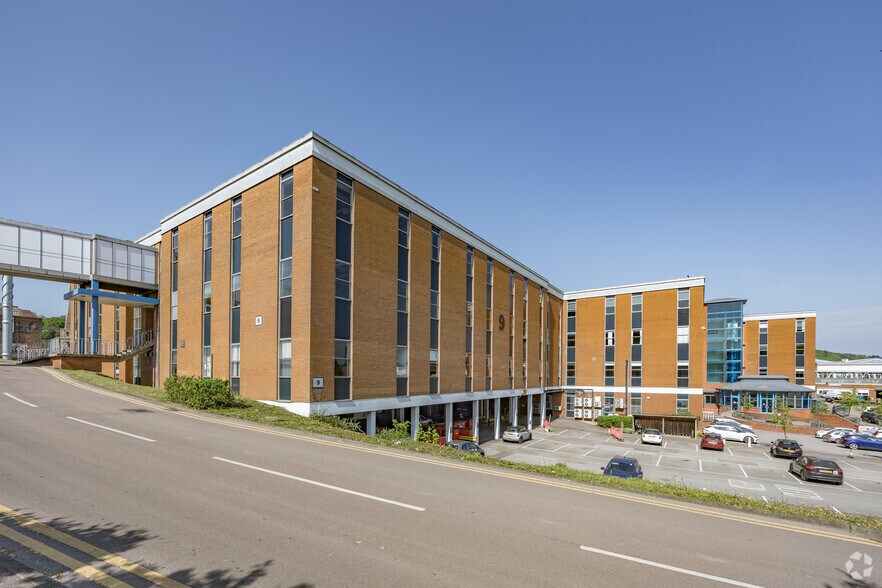 South Walk, Mitcheldean à louer - Photo du bâtiment - Image 3 de 7