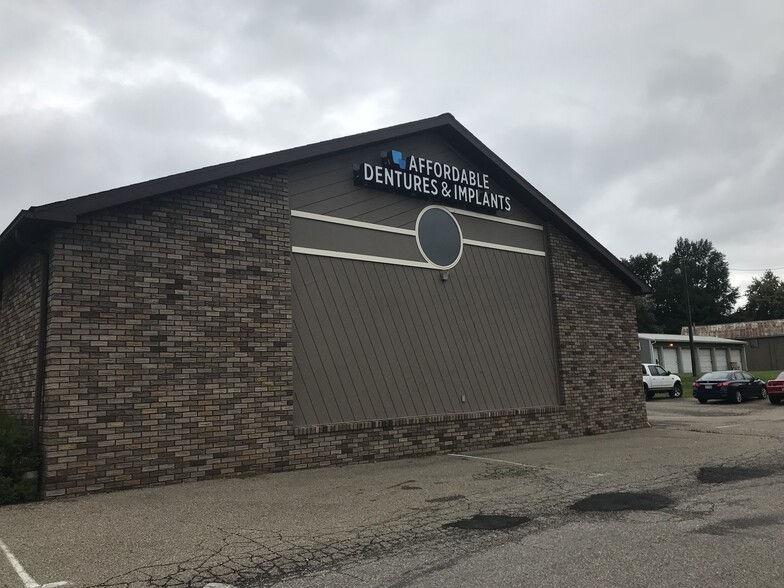 423 Adair Ave, Zanesville, OH à vendre - Photo du bâtiment - Image 2 de 3