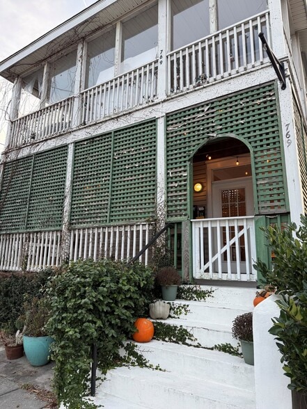 769 Meeting St, Charleston, SC for lease - Building Photo - Image 2 of 11
