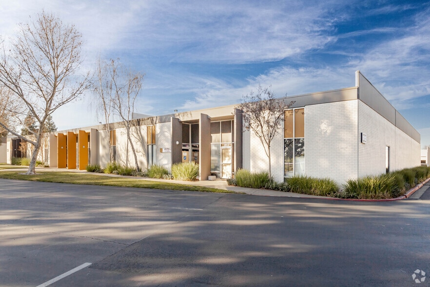 1804 Tribute Rd, Sacramento, CA for lease - Building Photo - Image 1 of 16