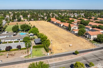 8715 N Chestnut Ave, Fresno, CA - AERIAL  map view - Image1