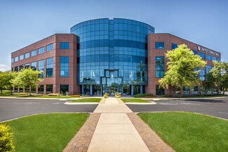 Plus de détails pour 8440 Allison Pointe Blvd, Indianapolis, IN - Bureau à vendre