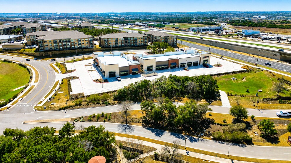 149 Bulbine Dr, Leander, TX à louer - Photo du bâtiment - Image 3 de 6