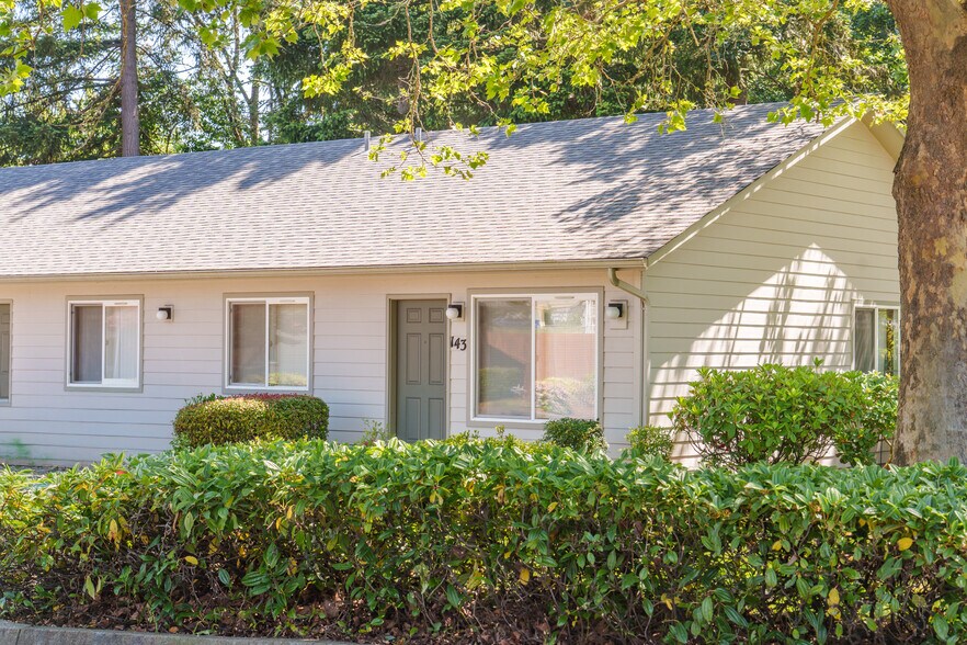 133-143 Friendship Ave SE, Salem, OR à vendre - Photo du bâtiment - Image 3 de 28
