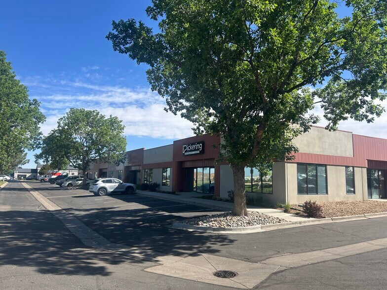 6920 S Jordan Rd, Englewood, CO à louer - Photo du bâtiment - Image 2 de 4