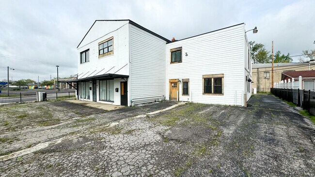 More details for 2709 Westerville Rd, Columbus, OH - Flex for Sale