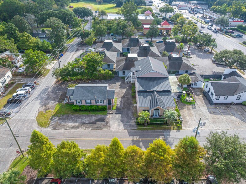 614 Blitchridge Rd, Charleston, SC à vendre - Photo du bâtiment - Image 1 de 16