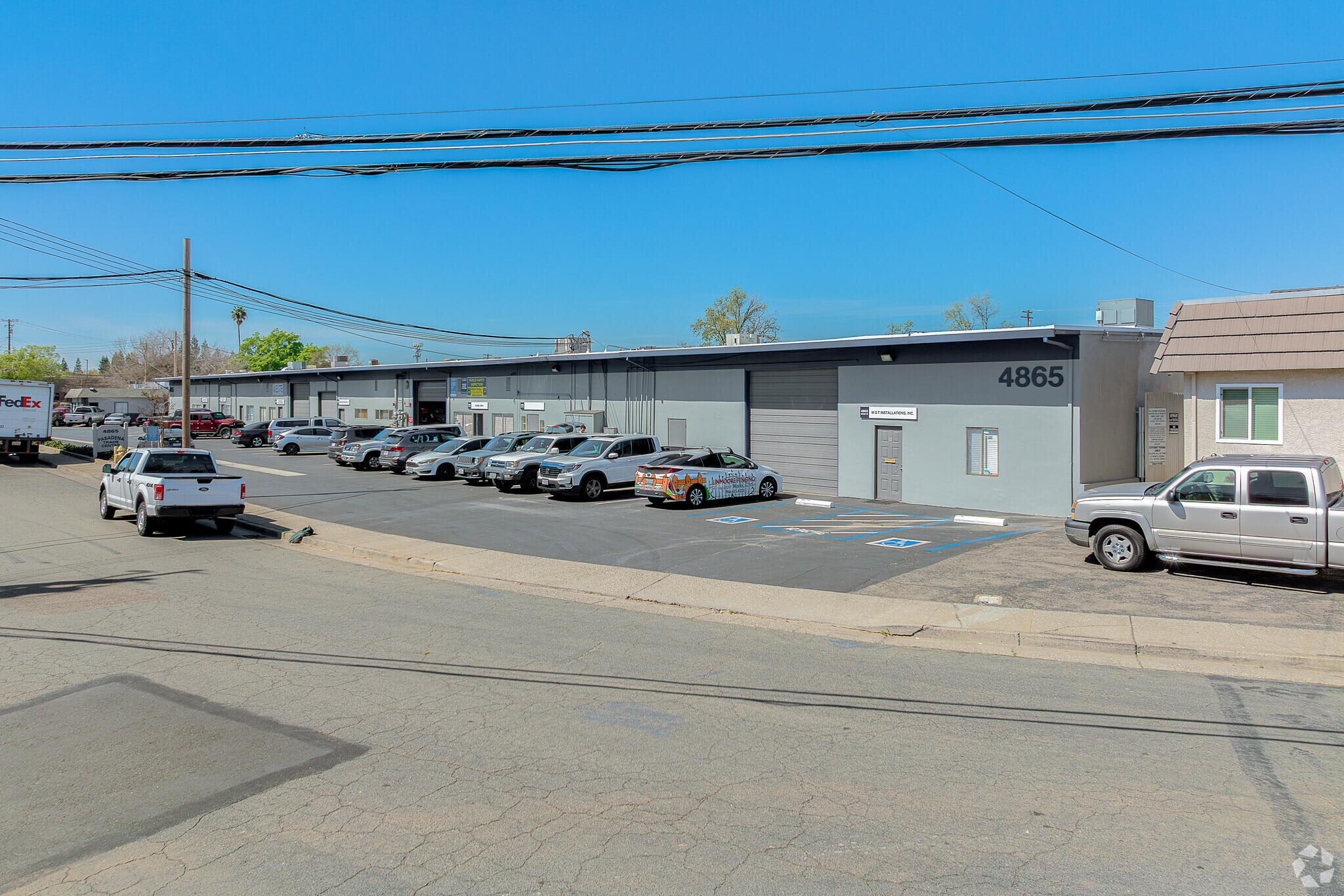 4865 Pasadena Ave, Sacramento, CA for lease Primary Photo- Image 1 of 12
