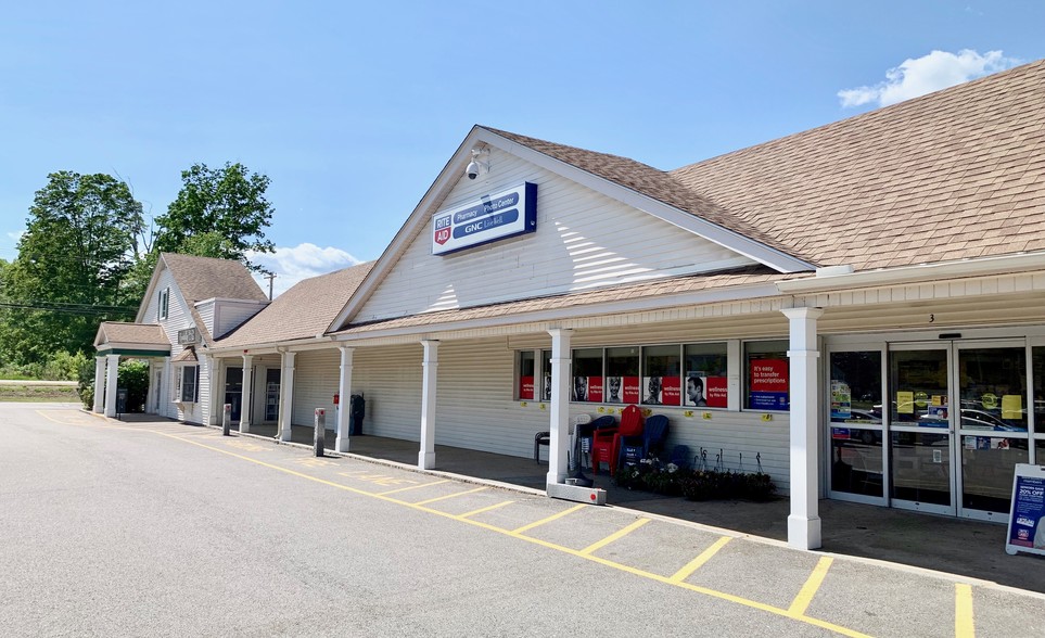 53 B Church St, Kingston, NH for lease - Building Photo - Image 3 of 13