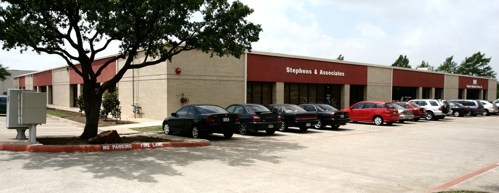 3310 Keller Springs Rd, Carrollton, TX à louer - Autre - Image 2 de 5