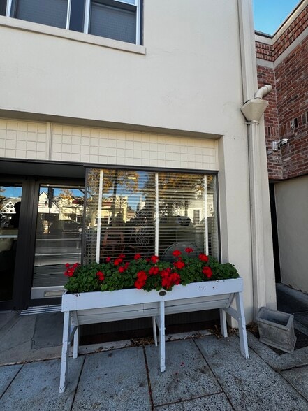 11 Oak St, Ridgewood, NJ for lease - Building Photo - Image 3 of 9