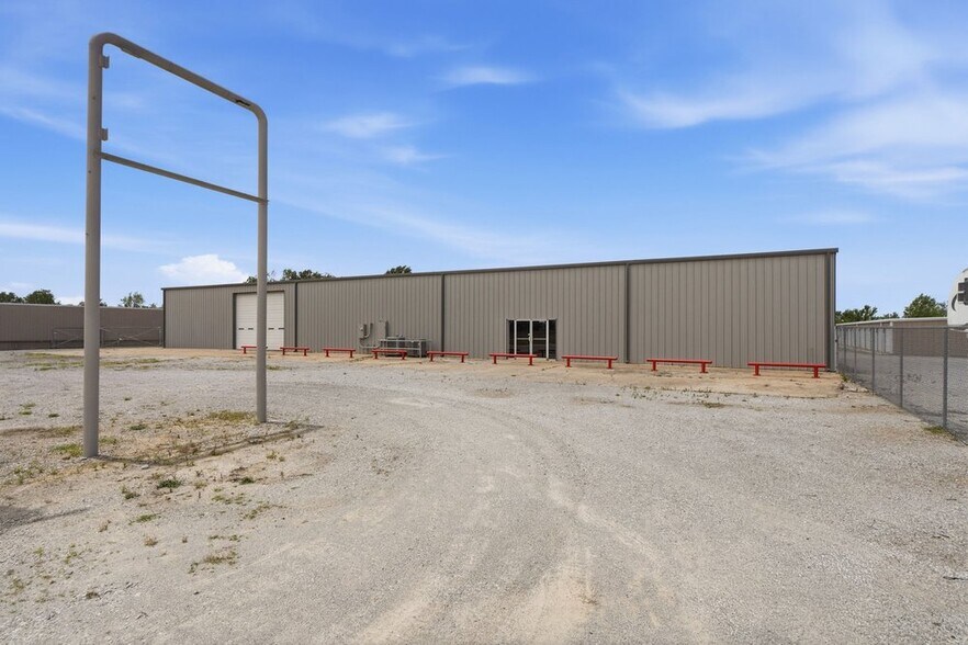 31520 S 4210 Rd, Inola, OK à louer - Photo du bâtiment - Image 3 de 17