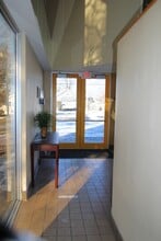 30 Montowese Ave, North Haven, CT à louer Photo intérieure- Image 2 de 7