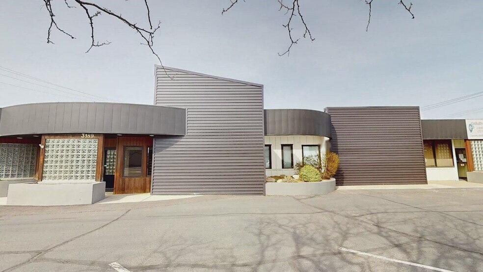 3189 Mill St, Reno, NV à vendre - Vidéo sur l’inscription commerciale - Image 2 de 19