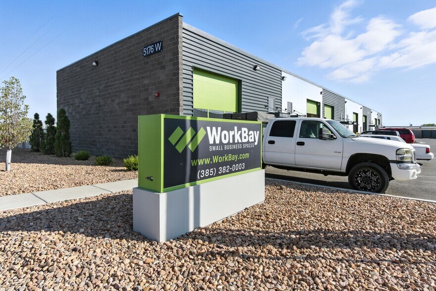 5170-5176 W Liberator Dr, Kearns, UT à louer - Photo du bâtiment - Image 2 de 33