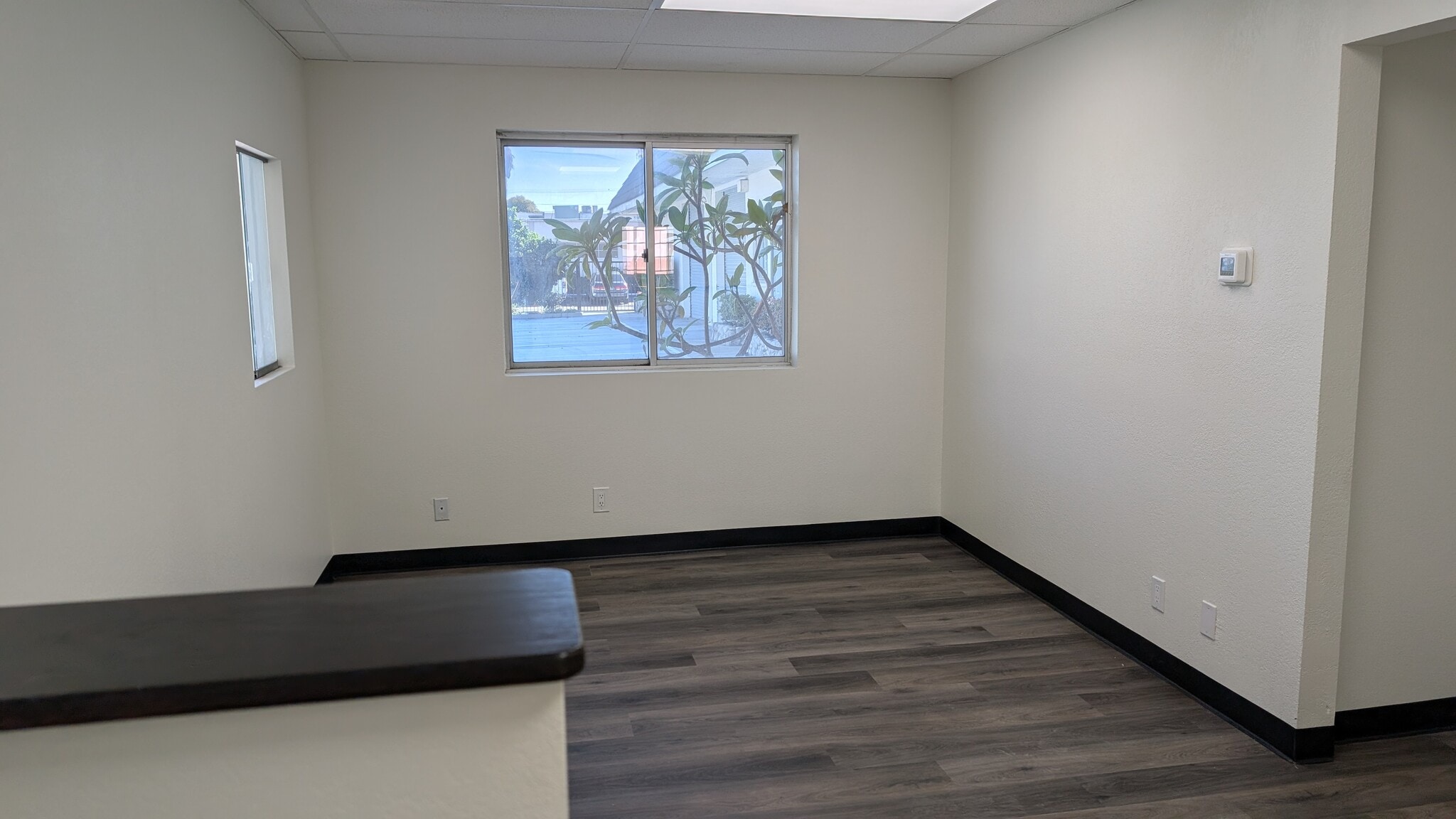8625 Central Ave, Stanton, CA for lease Interior Photo- Image 1 of 10