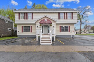 Plus de détails pour 180 E 10th St, Oswego, NY - Services hôteliers à vendre