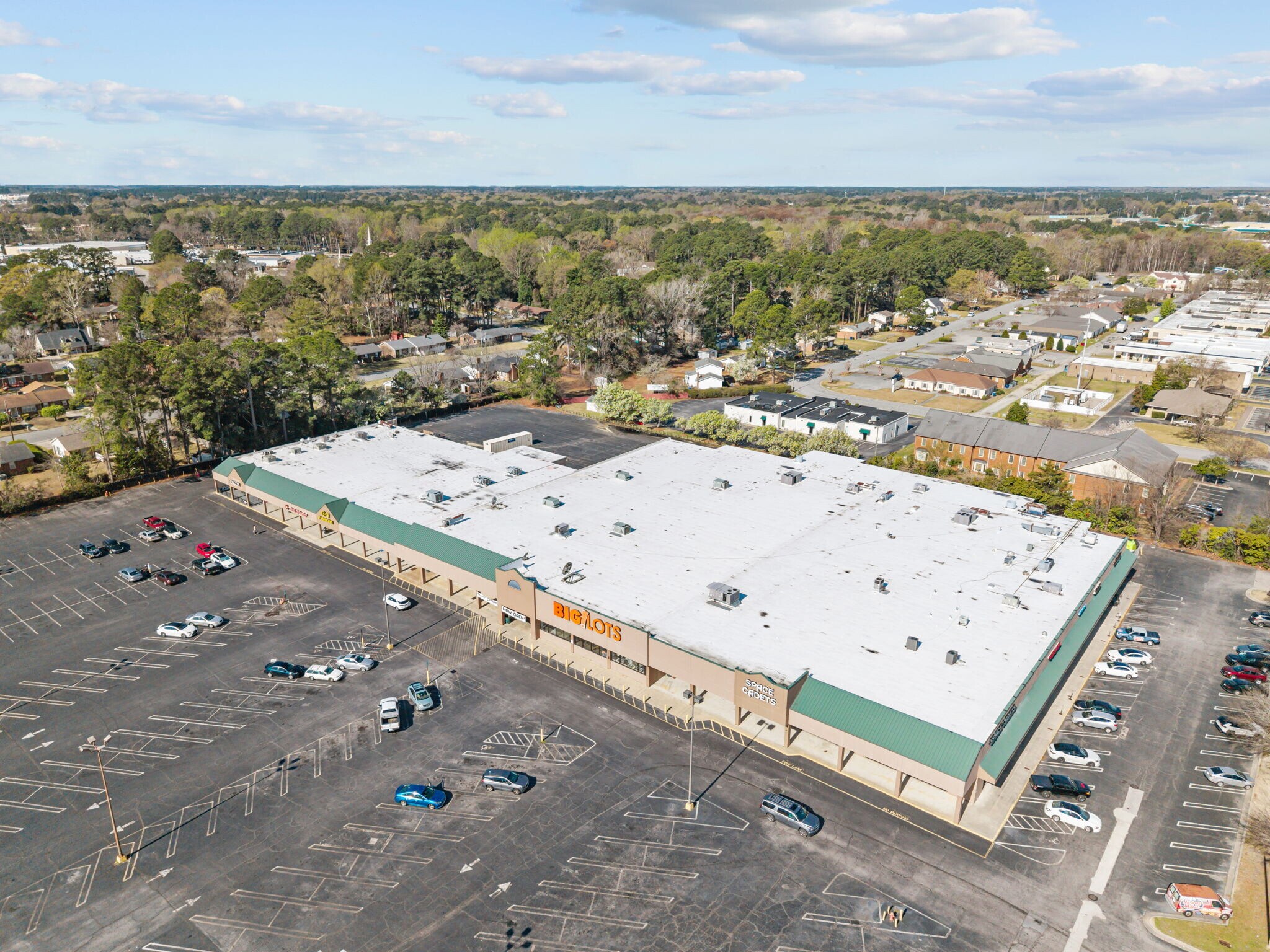 605-611 Greenville Blvd SW, Greenville, NC for lease Interior Photo- Image 1 of 12