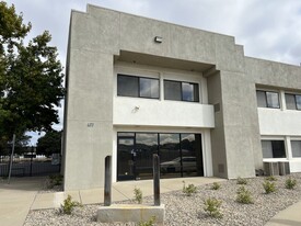 417 Commerce Ct, Lompoc CA - Parking Garage