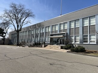 Plus de détails pour 500 S Broad St, Meriden, CT - Bureau, Industriel à louer