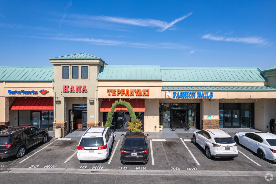 2251 W Rosecrans Ave, Compton, CA for sale - Building Photo - Image 3 of 12