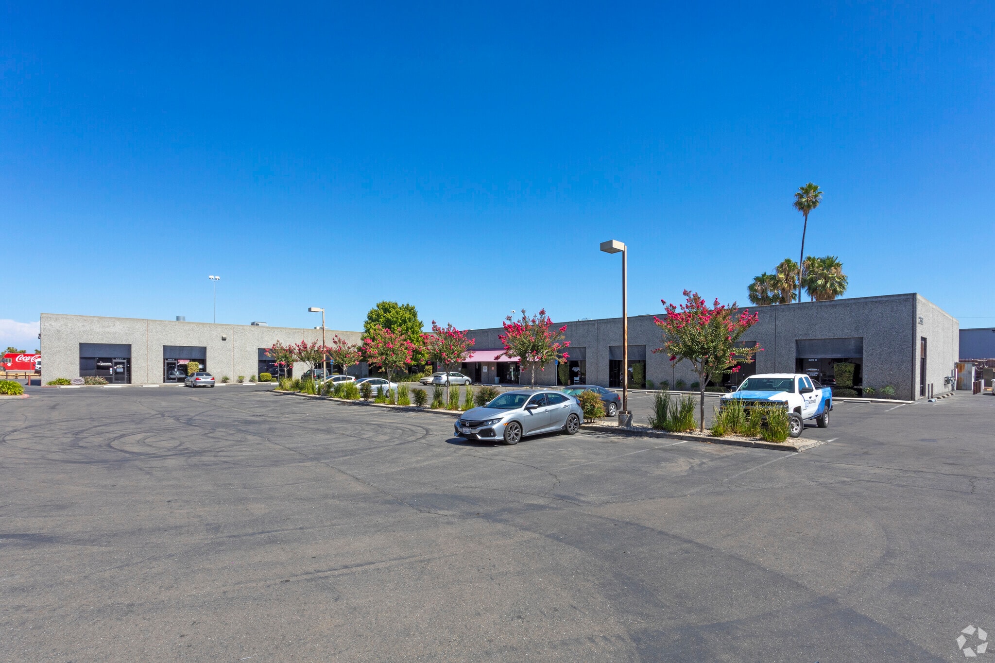 2538 N West Ln, Stockton, CA for lease Primary Photo- Image 1 of 5
