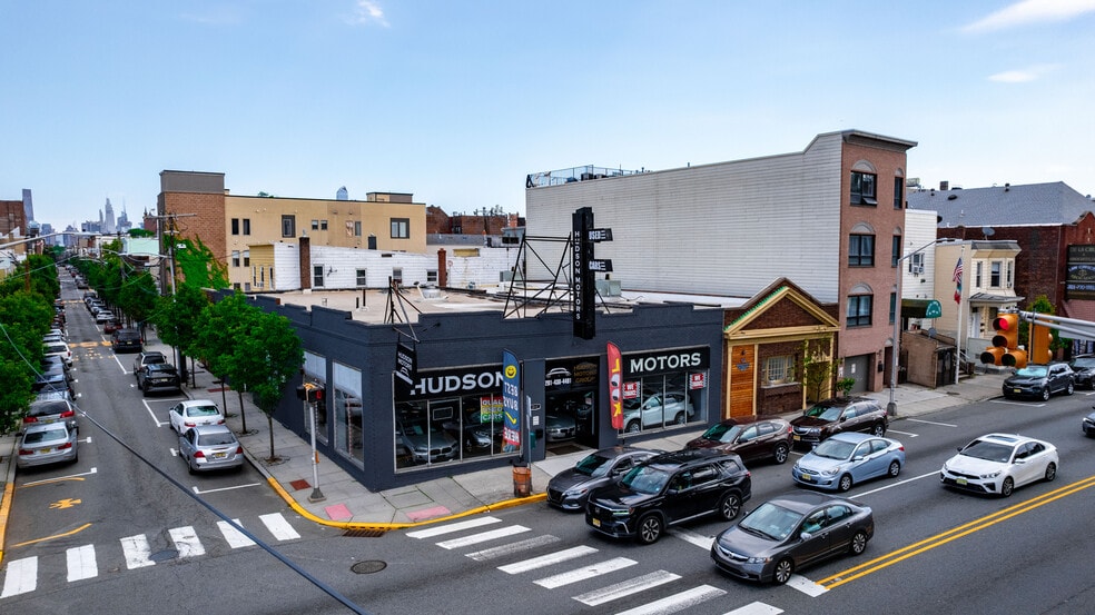 4112-4114 Kennedy Blvd, Union City, NJ for sale - Building Photo - Image 2 of 9
