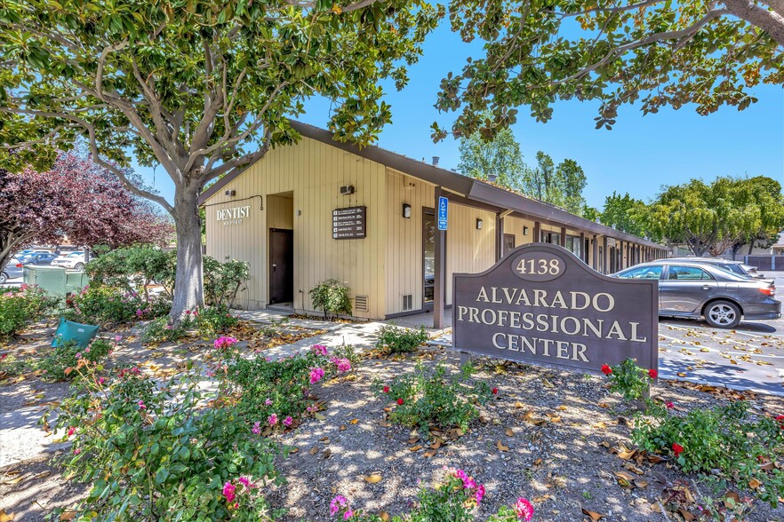 4138 Dyer St, Union City, CA for sale - Building Photo - Image 1 of 13