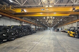 6600 W Washington St, West Allis, WI à louer Photo intérieure- Image 2 de 2