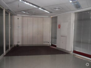 Bureau/Commerce de détail dans Colmenar Viejo, Madrid à louer Photo intérieure- Image 2 de 3