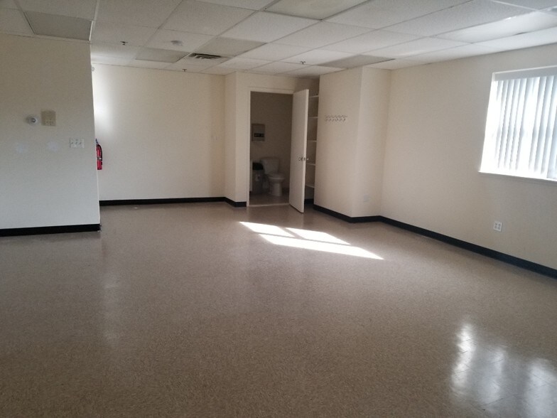 29 Fairview St, Palisades Park, NJ à louer - Autre - Image 2 de 14