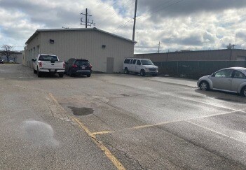 6151 N Flint Rd, Milwaukee, WI for sale - Building Photo - Image 1 of 4