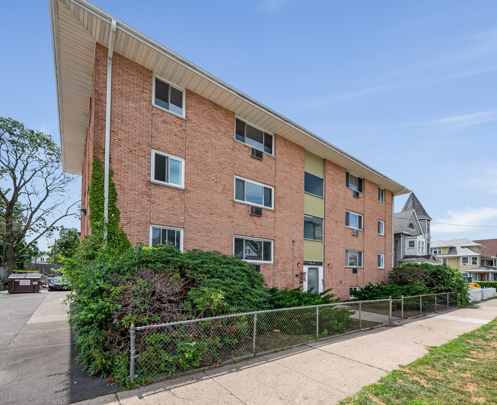 1795 North Ave, Bridgeport, CT à vendre Photo principale- Image 1 de 22