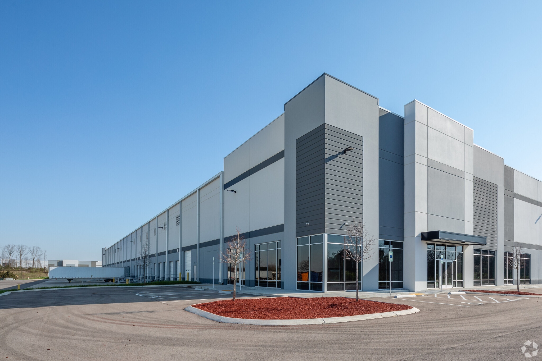 700 Airpark Commerce Dr, Nashville, TN for lease Primary Photo- Image 1 of 6