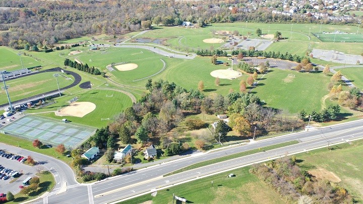 5328-5344 Ballenger Creek Pike, Frederick, MD à vendre - Photo du bâtiment - Image 1 de 1