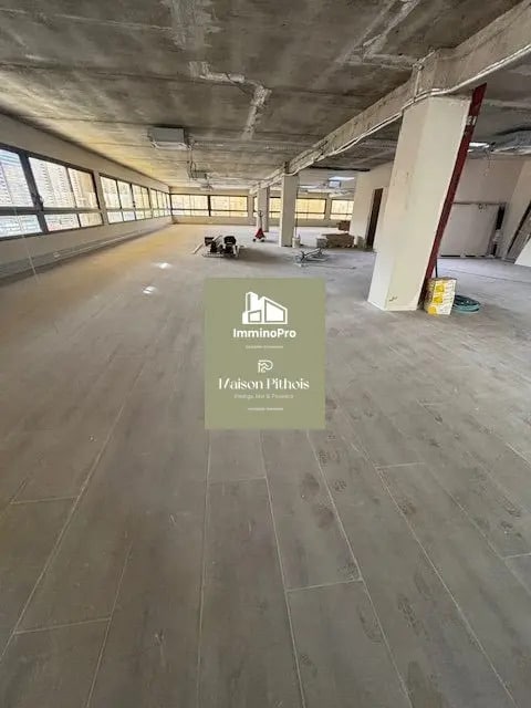 Office in Aubagne for lease Interior Photo- Image 1 of 4