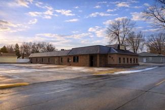 More details for 106 E Main St, Lake Mills, IA - Office for Sale