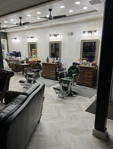 1617 Broadway Ave, Pittsburgh, PA à vendre - Photo du bâtiment - Image 2 de 4