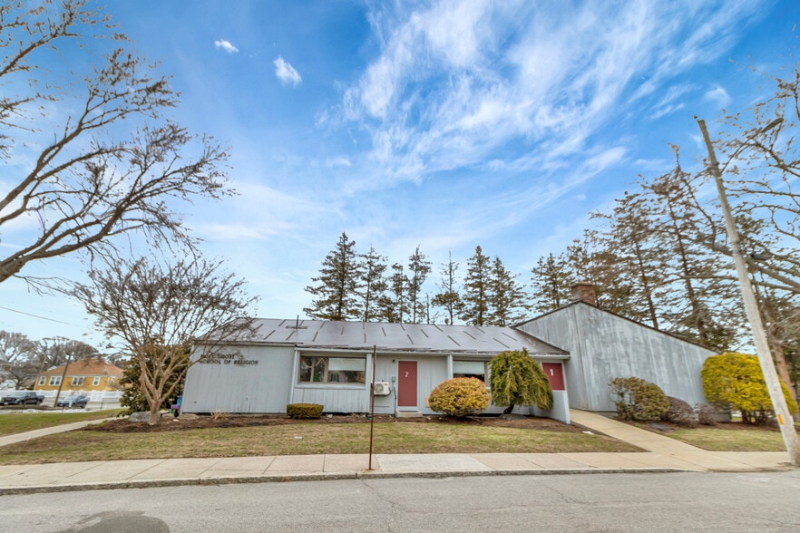112 Palm St, Attleboro, MA à vendre - Photo principale - Image 1 de 2