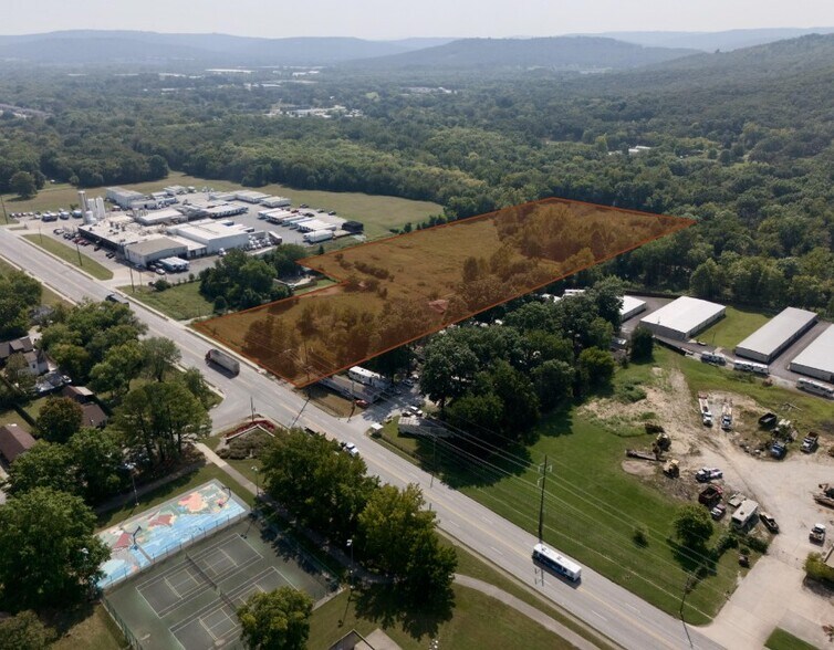 123 15th St, Fayetteville, AR à vendre - Photo du bâtiment - Image 2 de 4