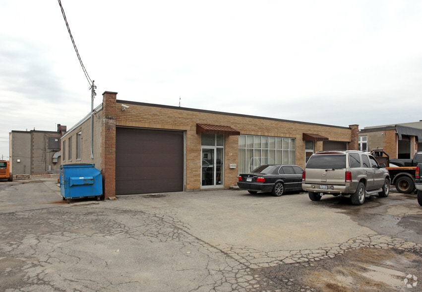 64 Sheffield St, Toronto, ON for sale - Primary Photo - Image 1 of 1